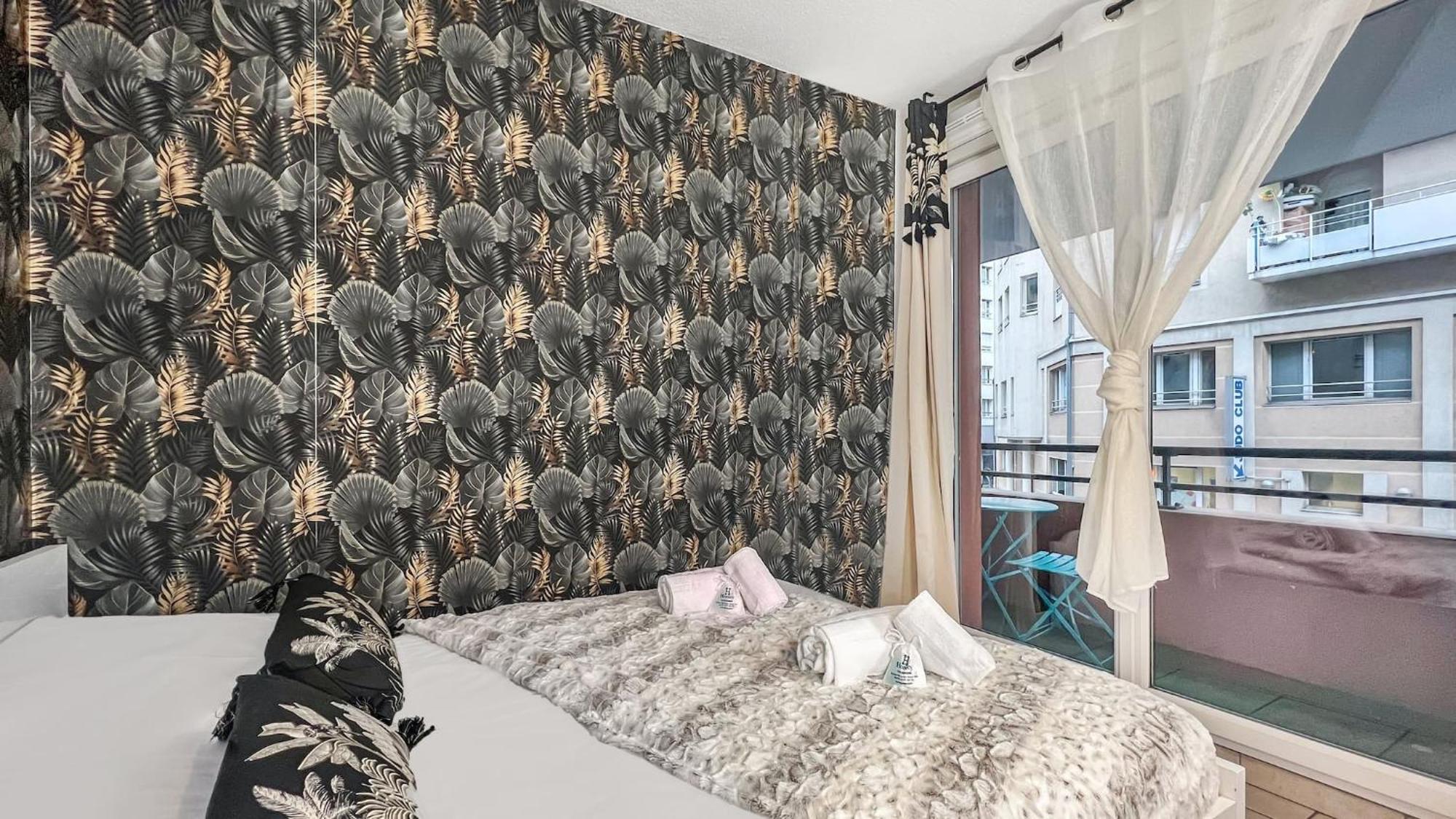 Homey Wild - Proche Gare Et Tram - Proche Centre - Balcon Prive - Parking Prive - Wifi Gratuit Annemasse Bagian luar foto